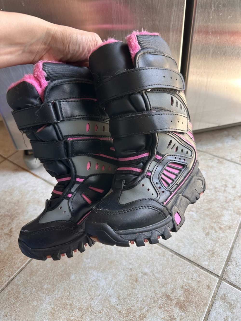 Black Kids Winter Boots with Pink Fur Lining, Toddler SZ 12 - Picture 5 of 7